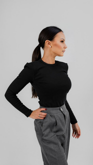 Straight cut wool pants in grey color