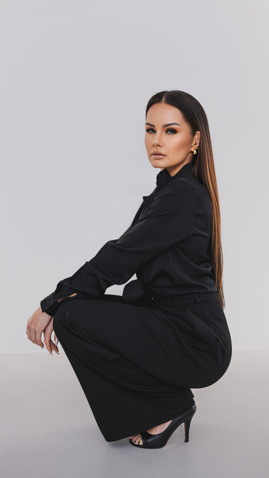 Satin shirt in black