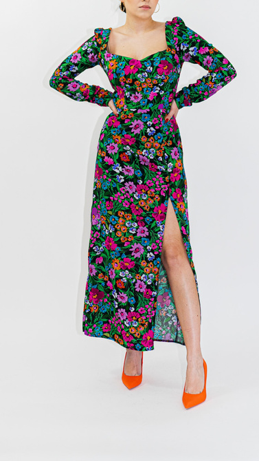 WIskoz maxi dress with caro neckline