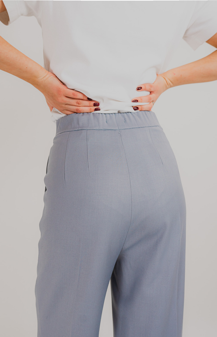 straight cut pants with elastic waistband in dove color