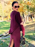 Asymmetric Senti Sweatshirt – Burgundy