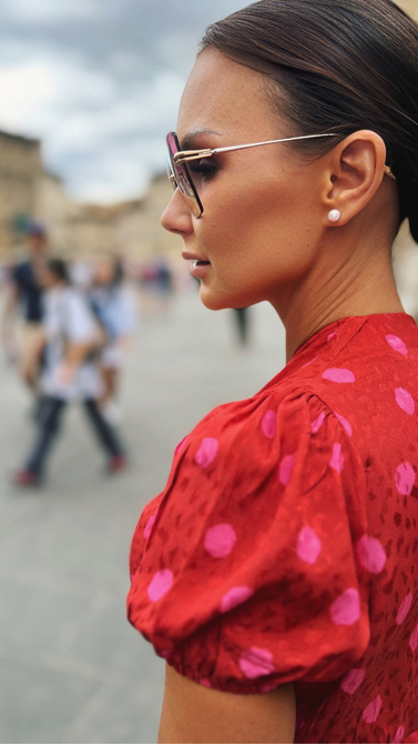 Summer red maxi dress with a split and V neckline