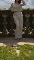 Wide linen pants with double pleats and covered zipper