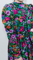 Floral pattern dress with water neckline