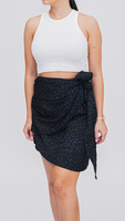 Skirt in leopard print with side ties
