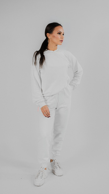 Tracksuit set with a regular fit in faded white color